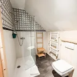 Apartament 401 Mury