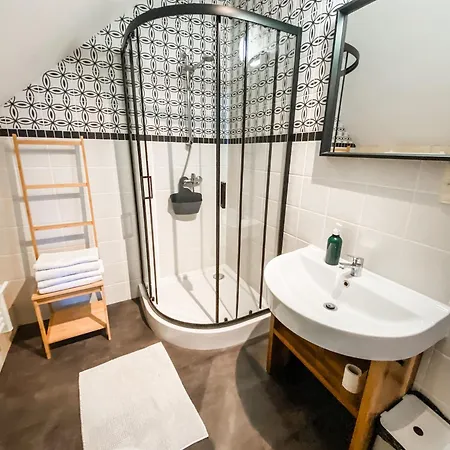 Apartmán 401 Mury *