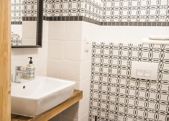 דירה 401 Mury איסטבנה