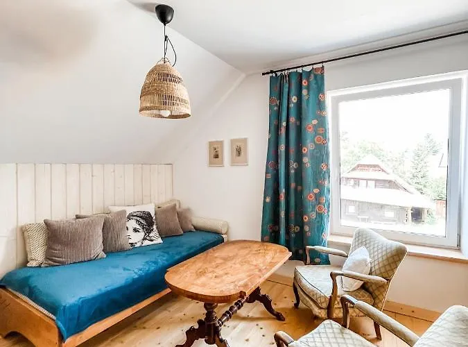 401 Mury Appartement *