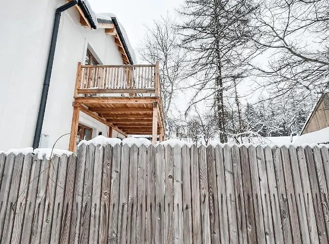 401 Mury * Истебна